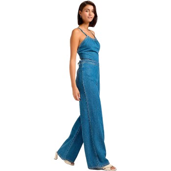 Backless jumpsuit take a dive