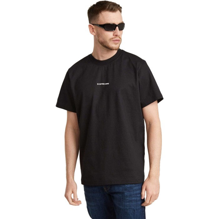 Center chest logo loose r tee black