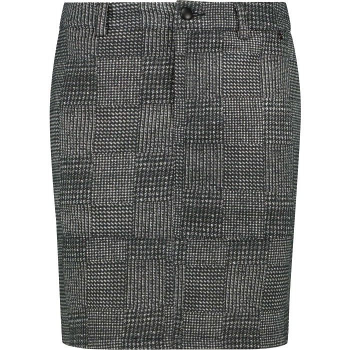 Skirt print blacks